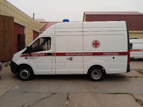 Новый автомобиль скорой помощи в автопарке  Покачевской городской больницы.